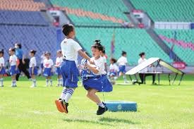 1萨拉赫利物浦252哈兰德曼城203伊萨克纽卡斯尔联194伍德诺丁汉森林185姆贝乌莫布伦特福德156帕尔默切尔西14