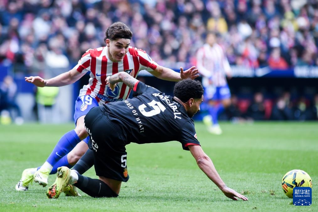 全国短道速滑冠军赛收官 黑龙江队再入三金