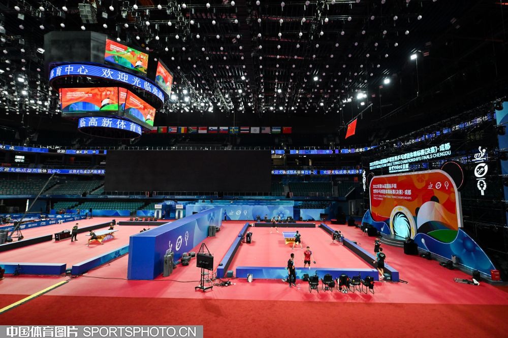 这不是点球韩国球员进球内手球，裁判无表示