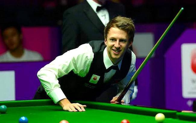 柏林联合主帅：被进第三球之后的情况很难解释，我们得冷静下.